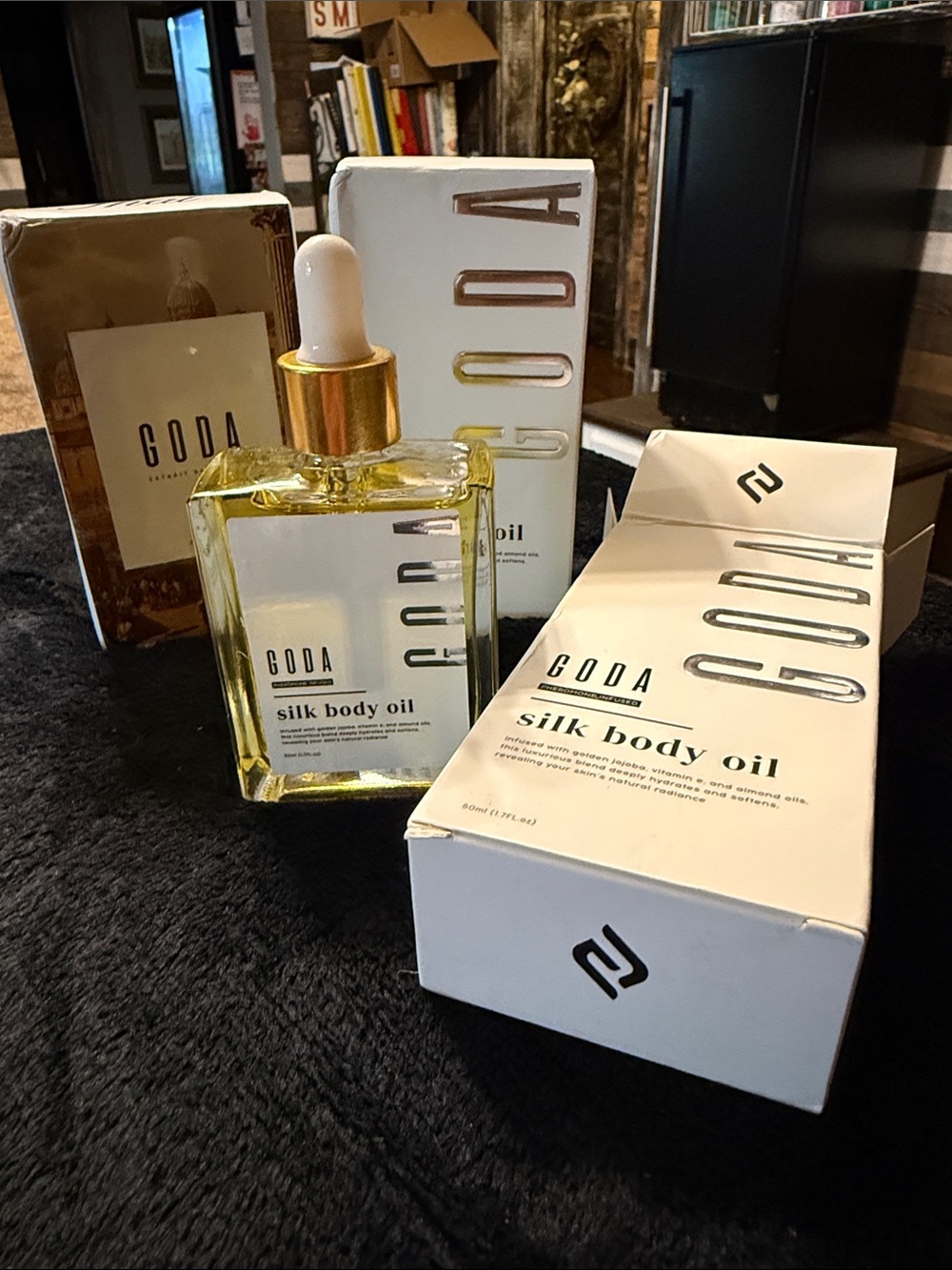 Silk Body Oil — White & Gold Nourishing Body Oil